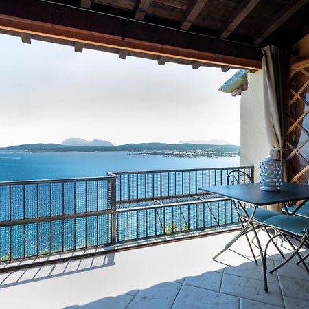 Casa Vacanze Il Cisto - Golfo Di Marinella Villa Porto Rotondo Exterior photo